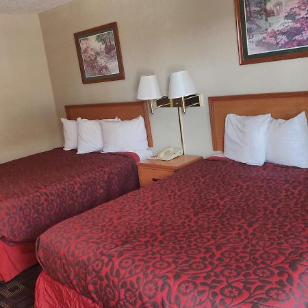 Days Inn Oklahoma City West Exteriér fotografie