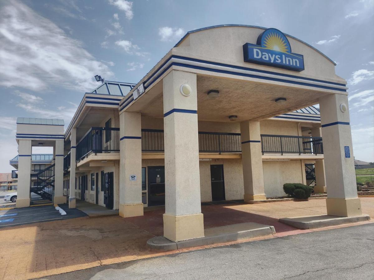 Days Inn Oklahoma City West Exteriér fotografie