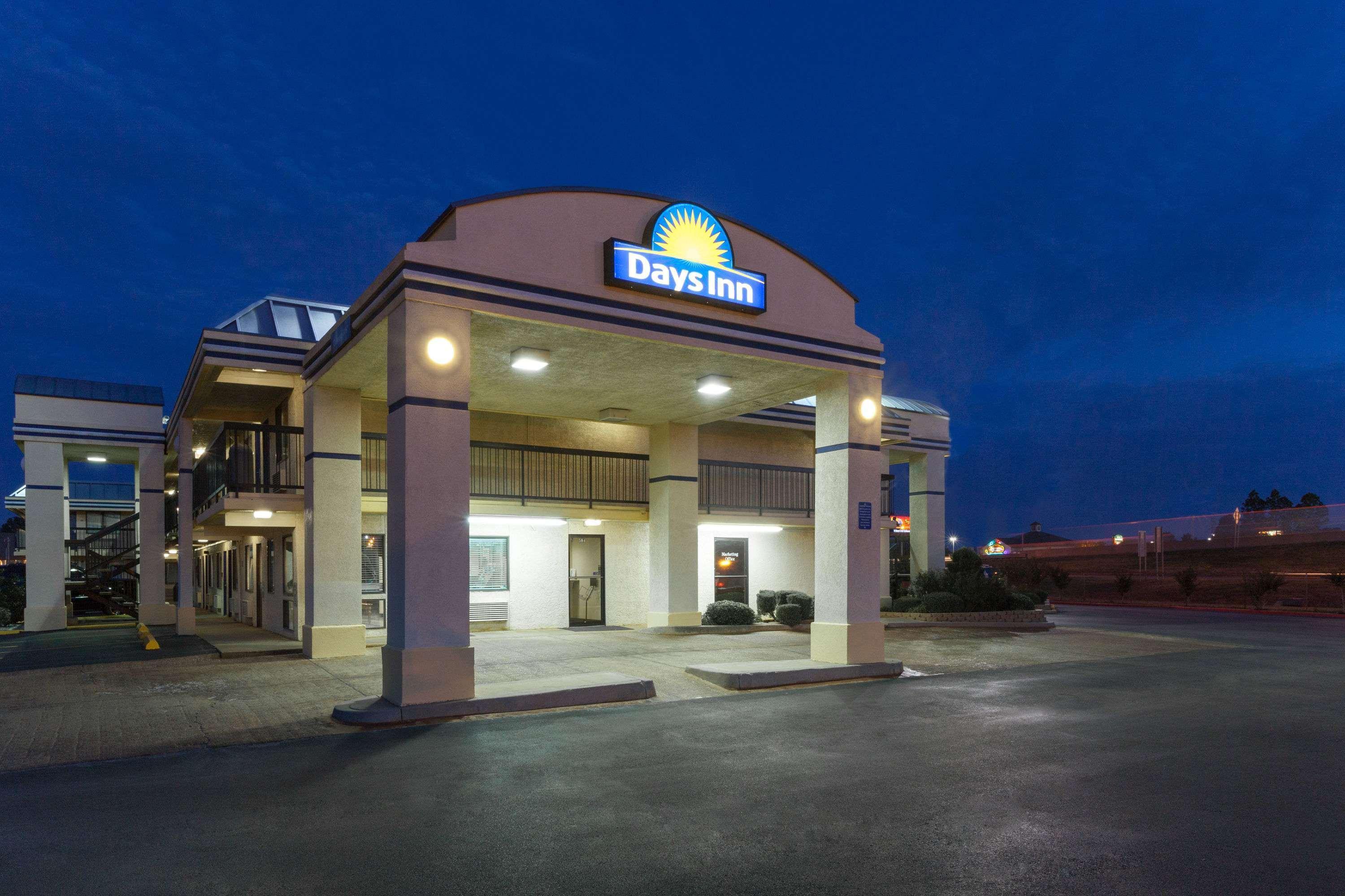 Days Inn Oklahoma City West Exteriér fotografie