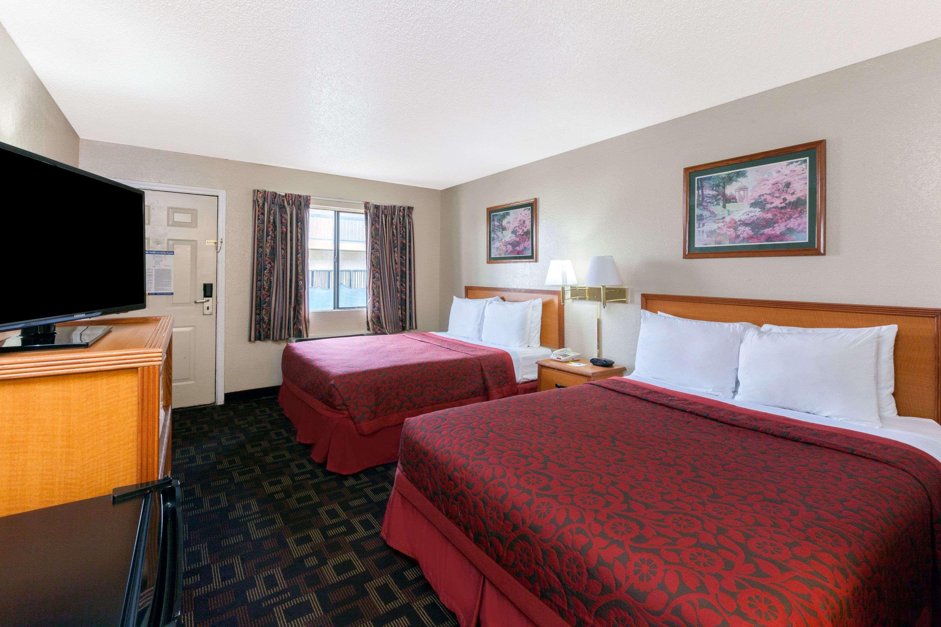 Days Inn Oklahoma City West Exteriér fotografie